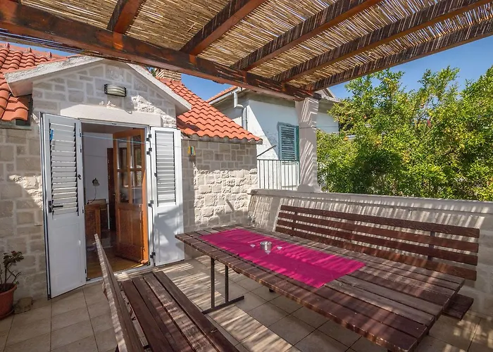 House Sanda * Kaštela